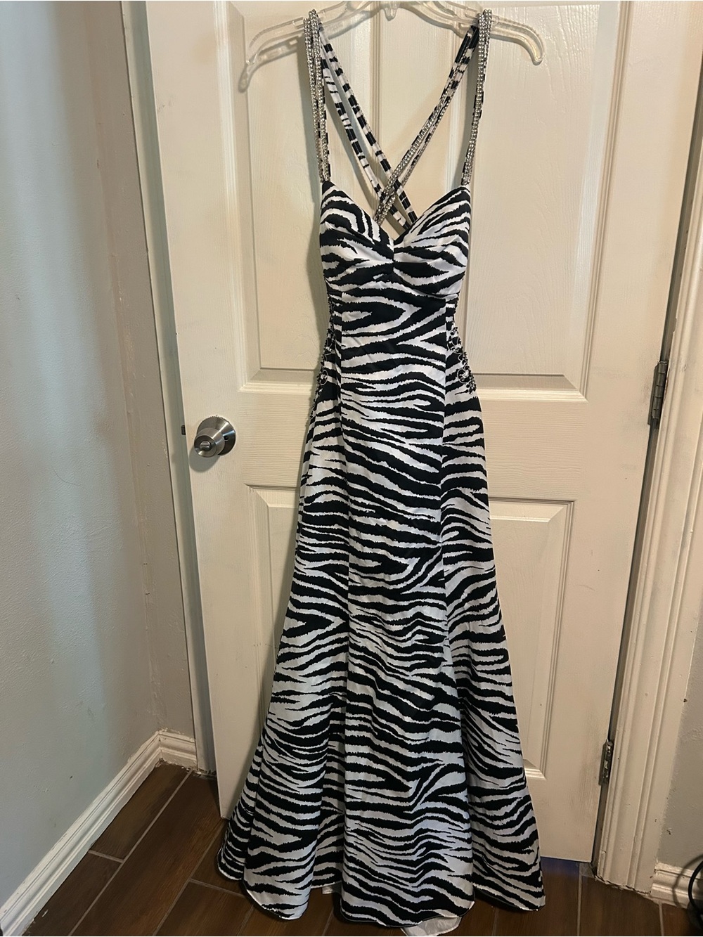 Betsy & Adam Black and White Zebra Print Maxi Dress with Crisscross Straps